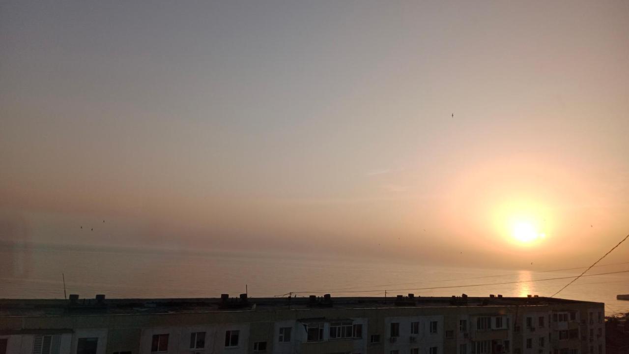 Трехкомнатные Апартаменты В 15 Микрорайоне С Видом На Каспийское Море И Возле Моря أكتاو المظهر الخارجي الصورة