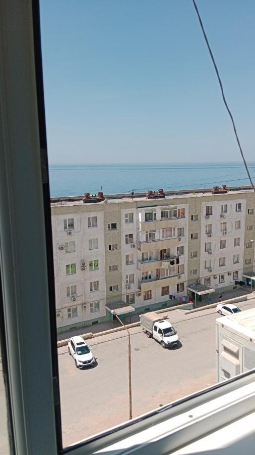 Трехкомнатные Апартаменты В 15 Микрорайоне С Видом На Каспийское Море И Возле Моря أكتاو المظهر الخارجي الصورة